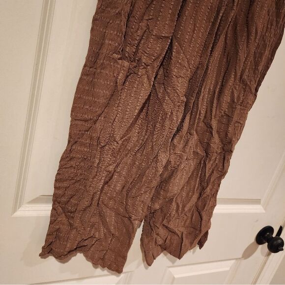 Donna Jessica stretchy brown textured pants - Picture 3 of 4